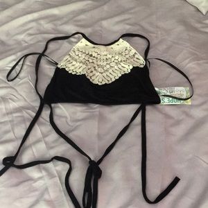 Black crop top